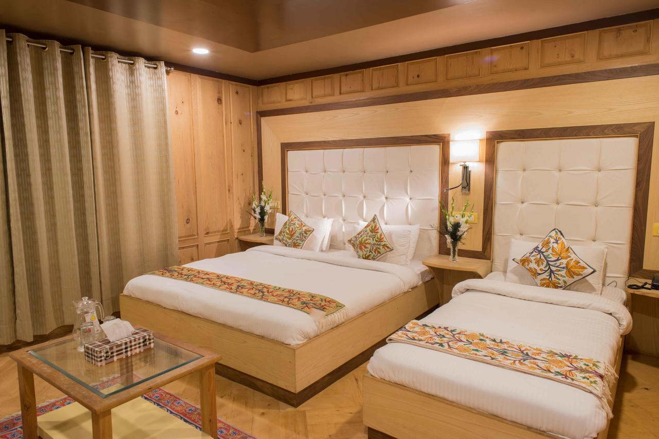 Hotel Imperial Resorts Sonāmarg Eksteriør billede