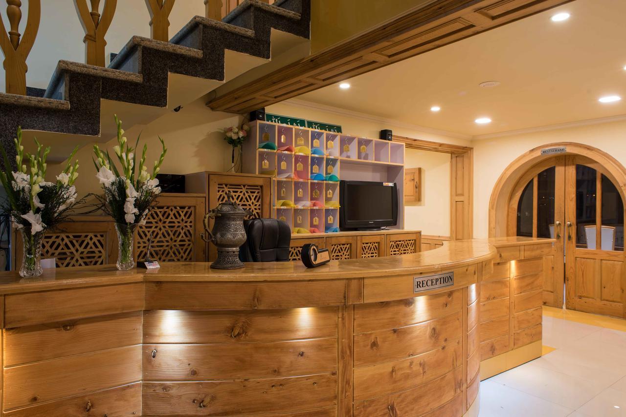 Hotel Imperial Resorts Sonāmarg Eksteriør billede